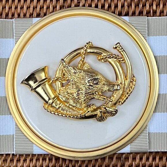 Bosom Buddy Hand Woven Straw 'The Hunt' Bag/Tote with Bow - Picture 3 of 13